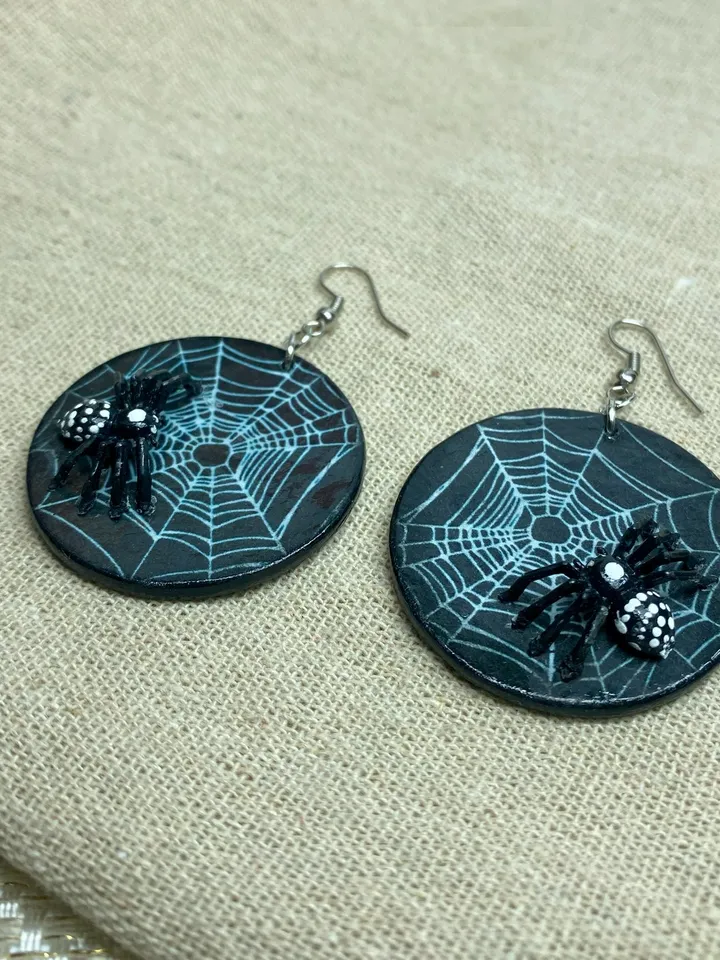 Earrings with spiders and cobwebs. Handmade.Author's design.