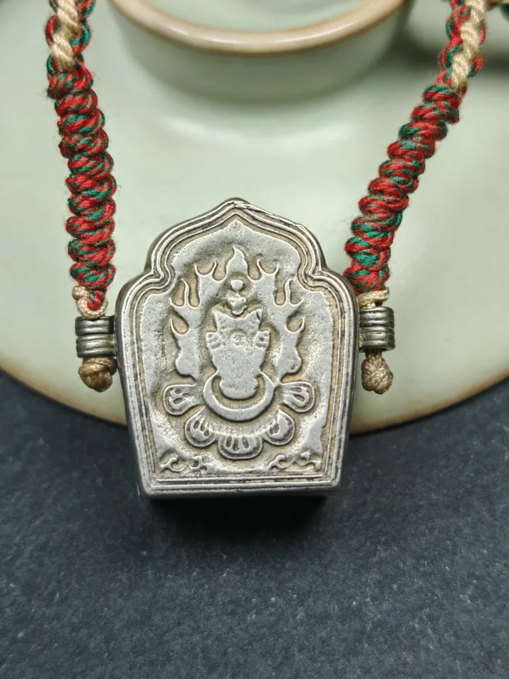 Tibetan Gau Box Amulet,Mini Ghau Shrine,Portable Tibetan Buddhist Altar Necklace with Offerings,Protective Charm,Spiritual Gift,11 Types