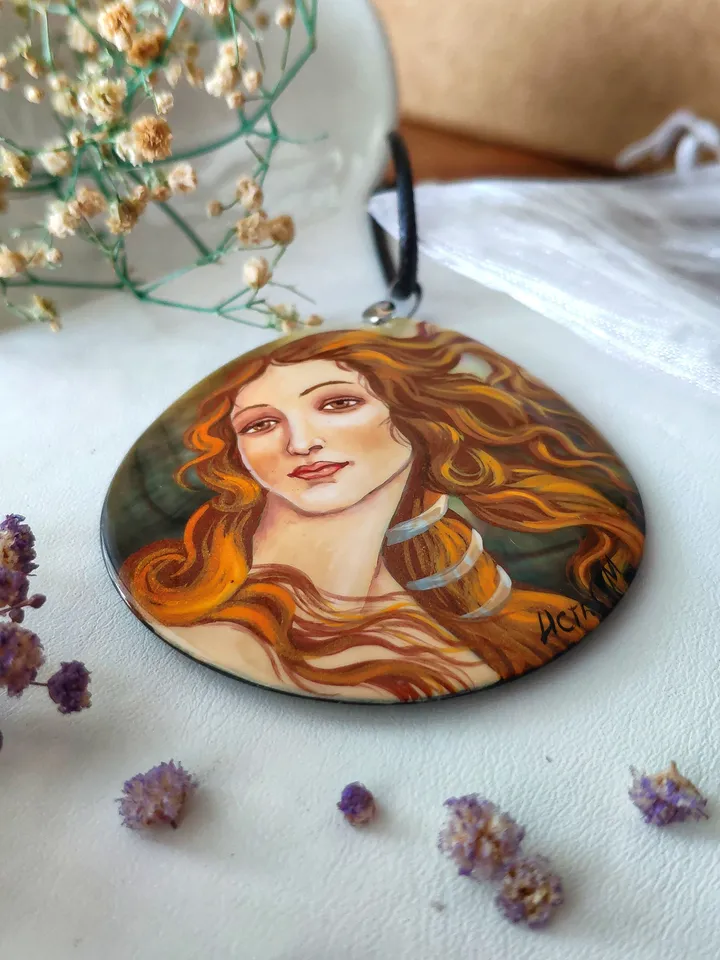 Pearl pendant necklace: The Birth of Venus by Sandro Botticelli painted on aesthetic pendant • Elegant dainty jewelry for cocktail party