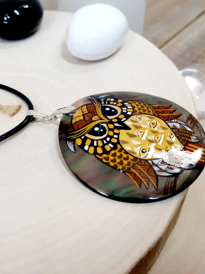 Pearl pendant necklace: Eagle Owl in style of Gustav Klimt • Awesome bird pendant for stylish women • Mystery Halloween owl amulet for witch