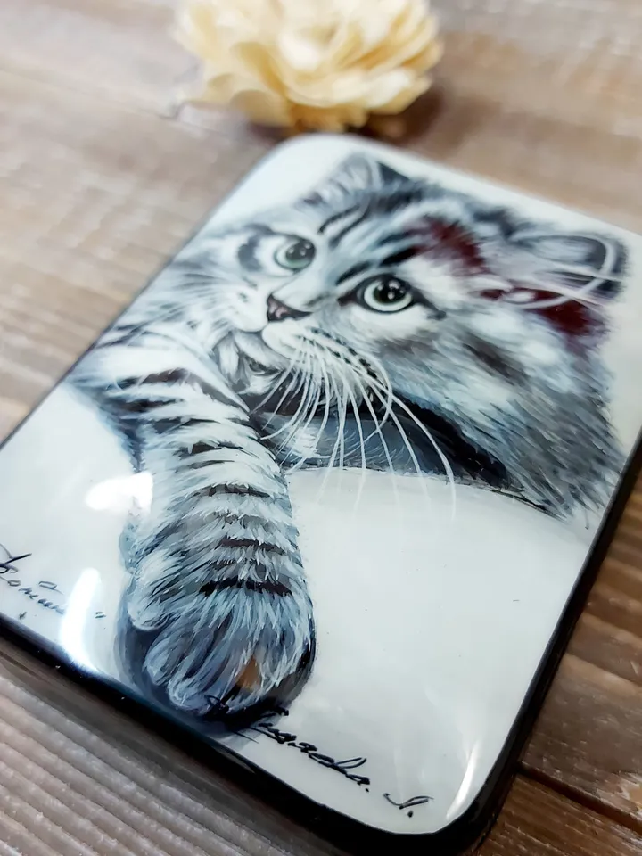 Beautiful Russian Lacquer Box "Cat" Hand painted miniature painting jewelry box Mother of pearl Papier mache Art gift Fedoskino