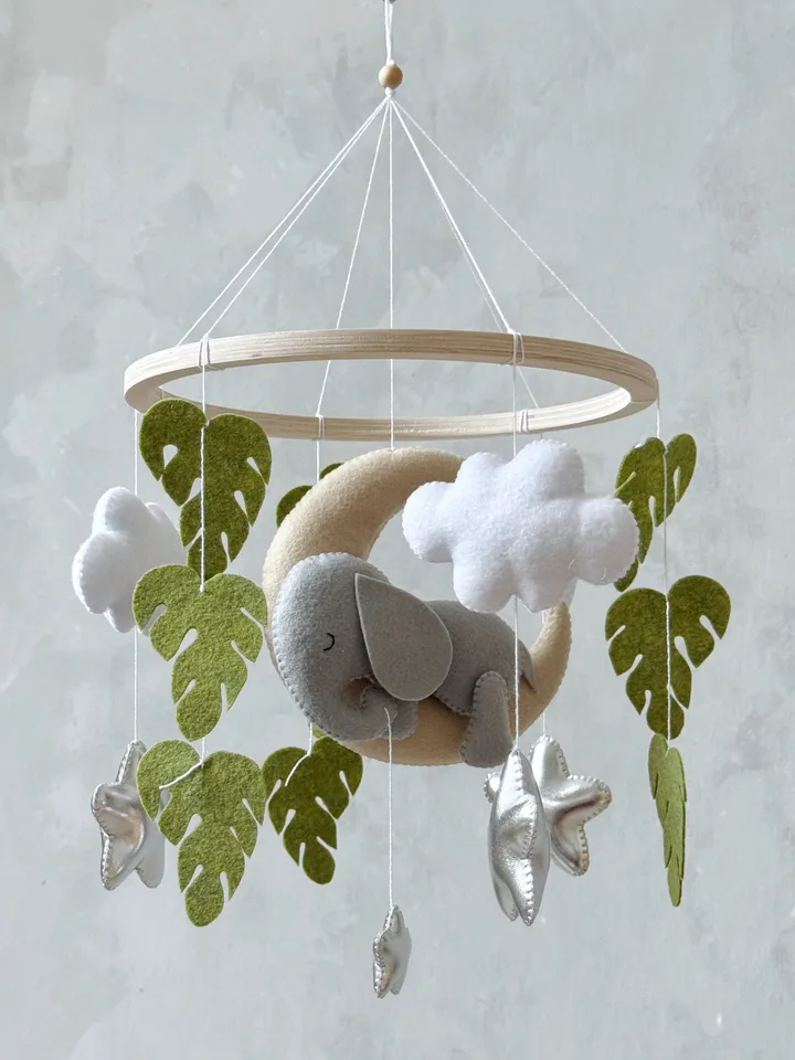 Elephant mobile baby neutral, Safari crib mobile baby, Jungle baby mobile elephant