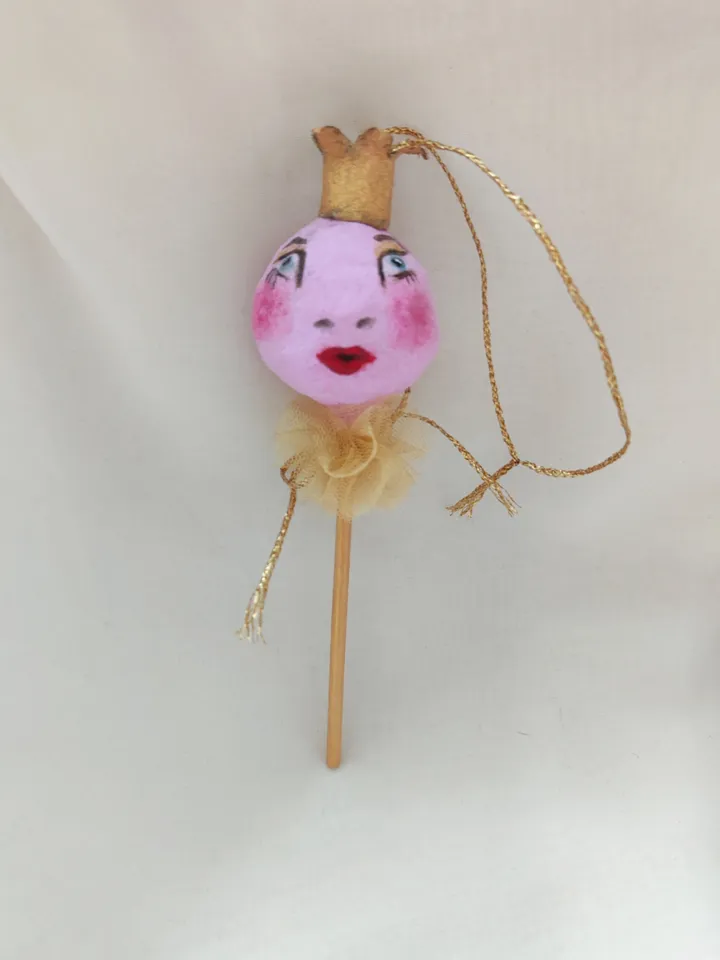 Vintage style ornament Candy