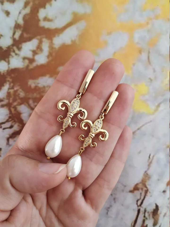 Swarovski Crystal Pearl Wedding Earrings Vintage style Bridal Earrings Gatsby Bridal Jewellery Art Deco Earrings Swarovski Bridal Earrings