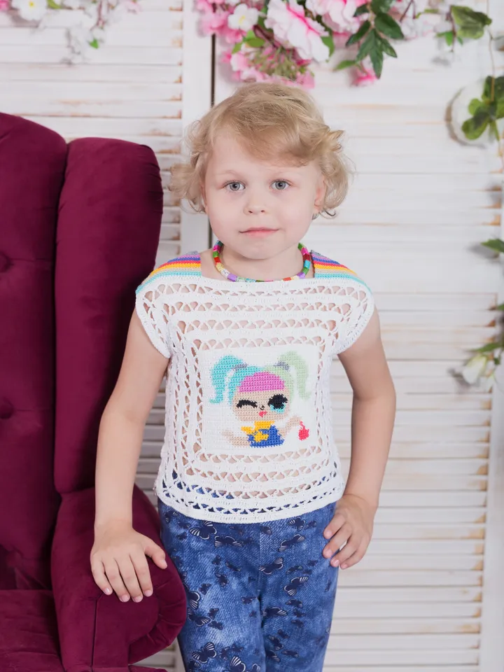 Girl’s Intarsia Crochet Top Pattern – Top The Doll
