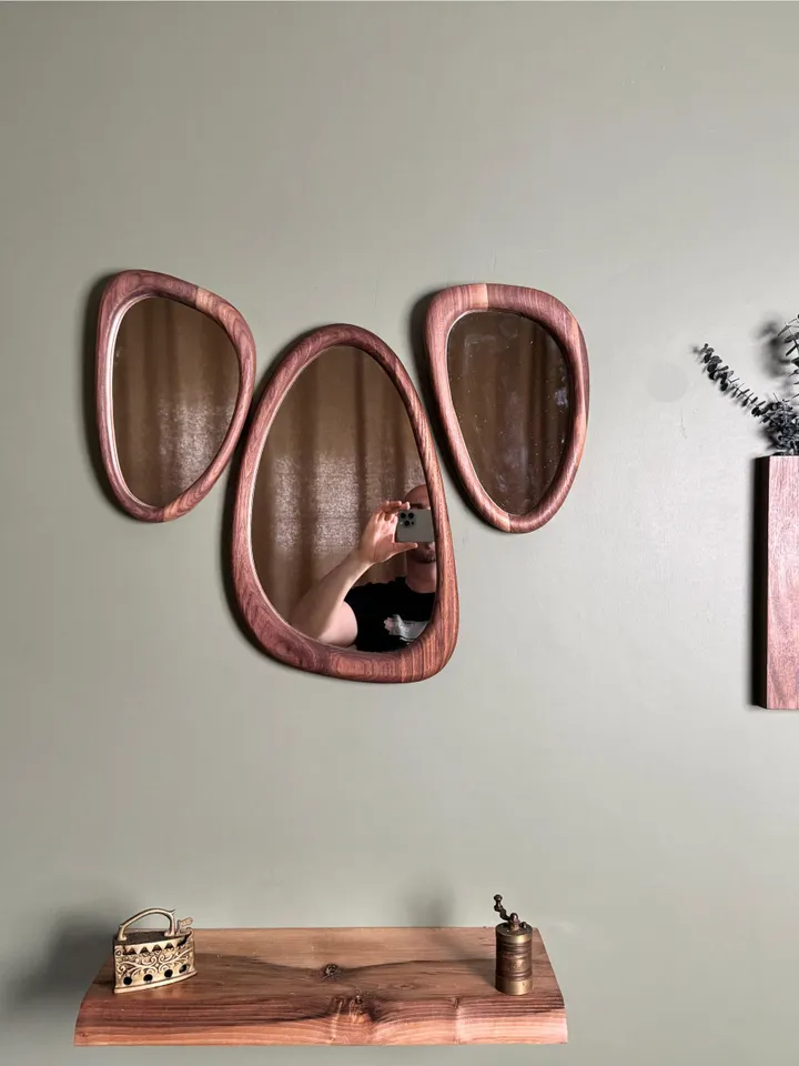 Walnut Framed Mirror,Mid Century Mirror,Organic Mirror,Wood Framed Mirror,İrregular Mirror,Asymmetrical Mirror,Mirror Wall Decor,Curved