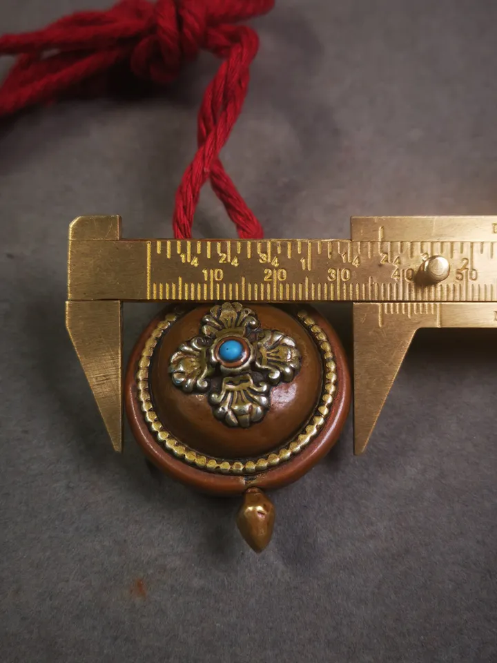 Gandhanra Acient Gau Ghau Shrine, Unique Round Tibetan Buddhist Altar Amulet Pendant