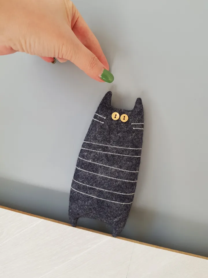 Black Cat Sewing Pattern PDF, Tutorial in English, Felt animal Pattern, felt doll sewing diy, Halloween doll PDF