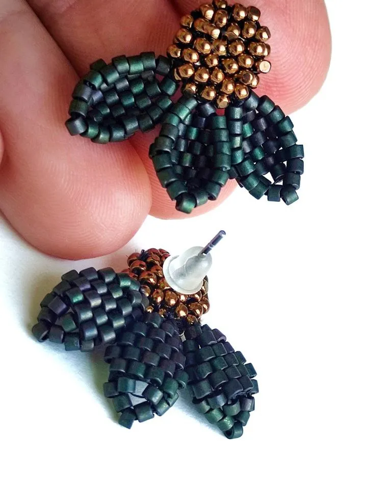 PDF tutorial - Beaded Flower earrings