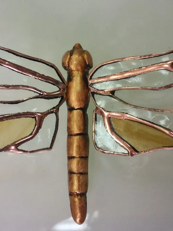 Stained Glass: Intricate Dragonfly, Tiffany Stained Glass: Complex Dragonfly, Stained Glass Dragonfly: Detailed Design, Tiffany-Style Stained Glass Dragonfly, Stained Glass: Dragonfly with Fine Details, Stained Glass Dragonfly with Intricate Detailing