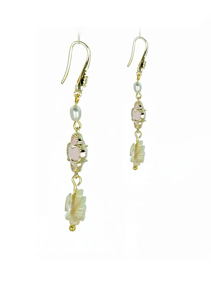 Earrings with carved pink pinks and pink elements