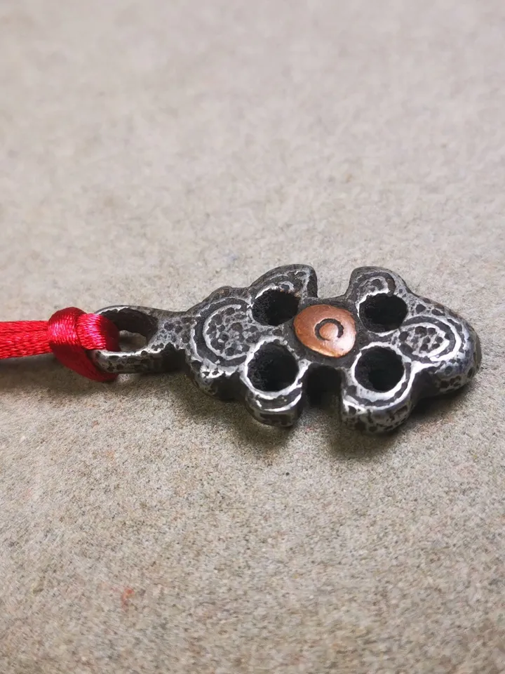 Gandhanra Handmade Tibetan Mala Amulet, Vajra Pendant for Prayer Beads,Necklace,Bag Hanging Accessories,Made of Cold Iron,1.3&quot; × 0.6&quot;