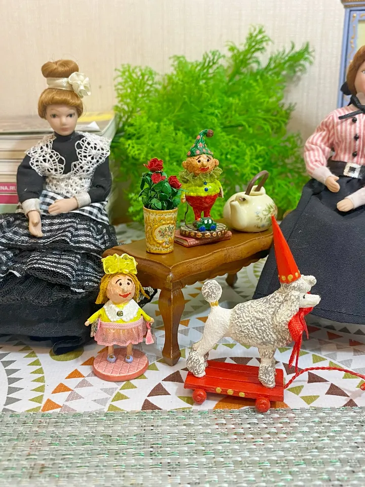 Poodle on a cart. Doll toy. Scale 1:12.