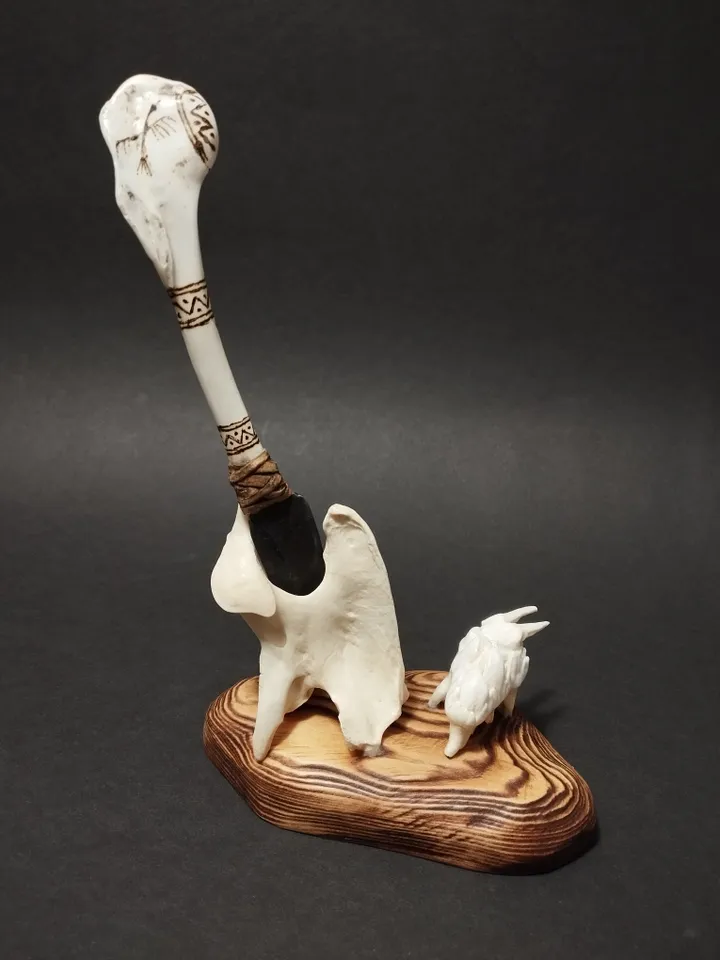 Knife of vulture bone