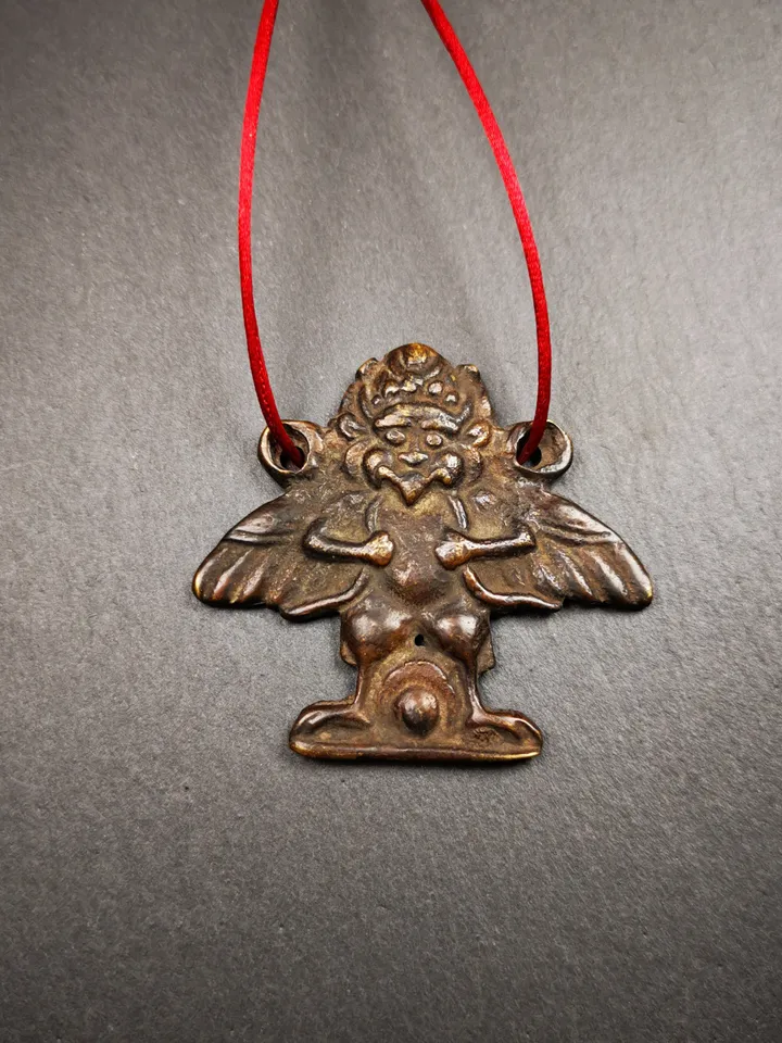 Gandhanra Antique Tibetan Buddhist Amulet Pendant - Garuda - The Golden-Winged Bird,Made of Thokcha,100 years Old