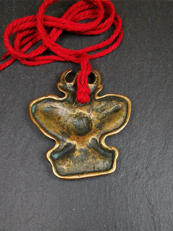 Gandhanra Antique Tibetan Buddhist Amulet Garuda,Garula,Suparna,Golden-winged Bird Pendant,Made of Bronze,80 years old