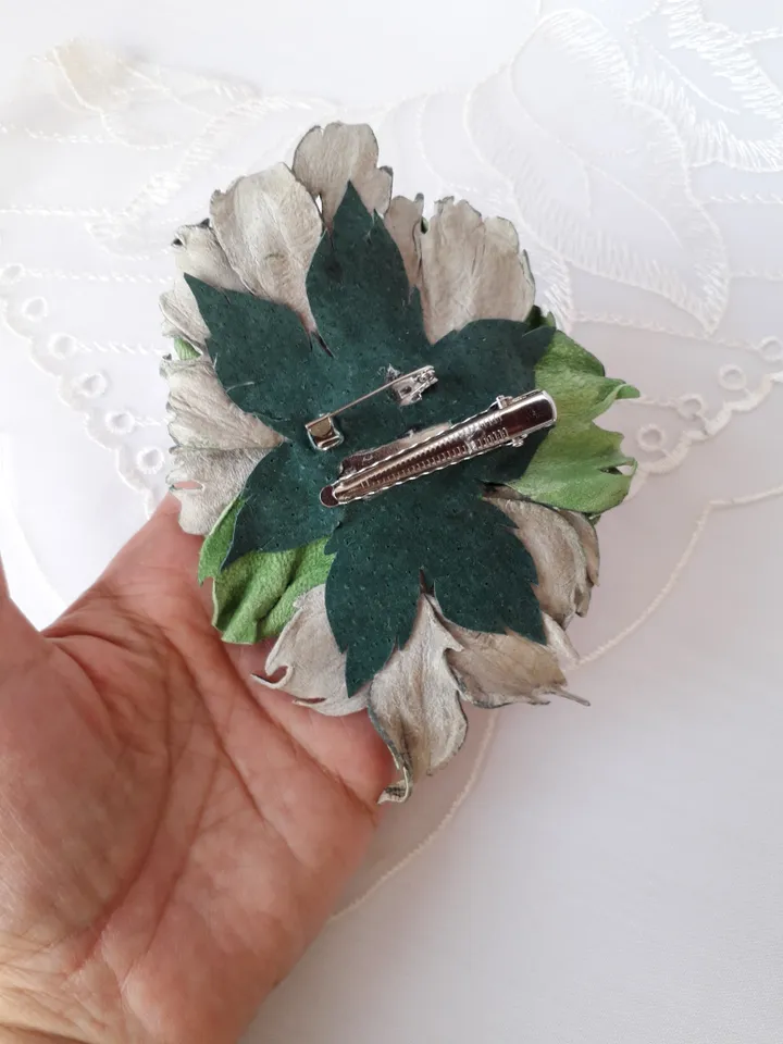 Green leather brooch for her , 3rd anniversary gift for wife, Leather women's jewelry
