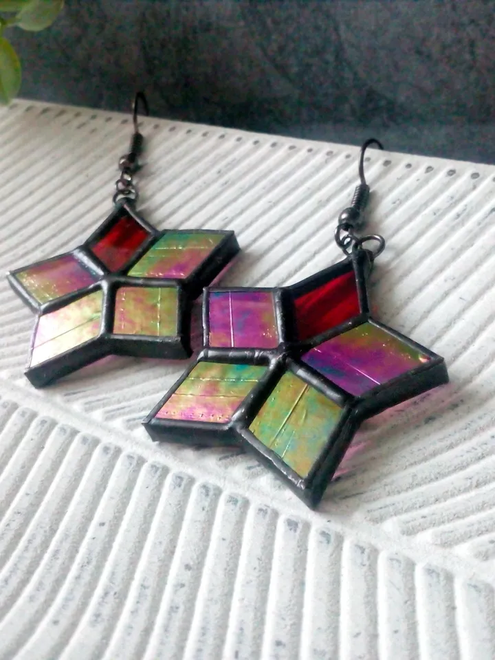 Star stained glass Iridescent earrings - Hoya flower geometric dangle earrings