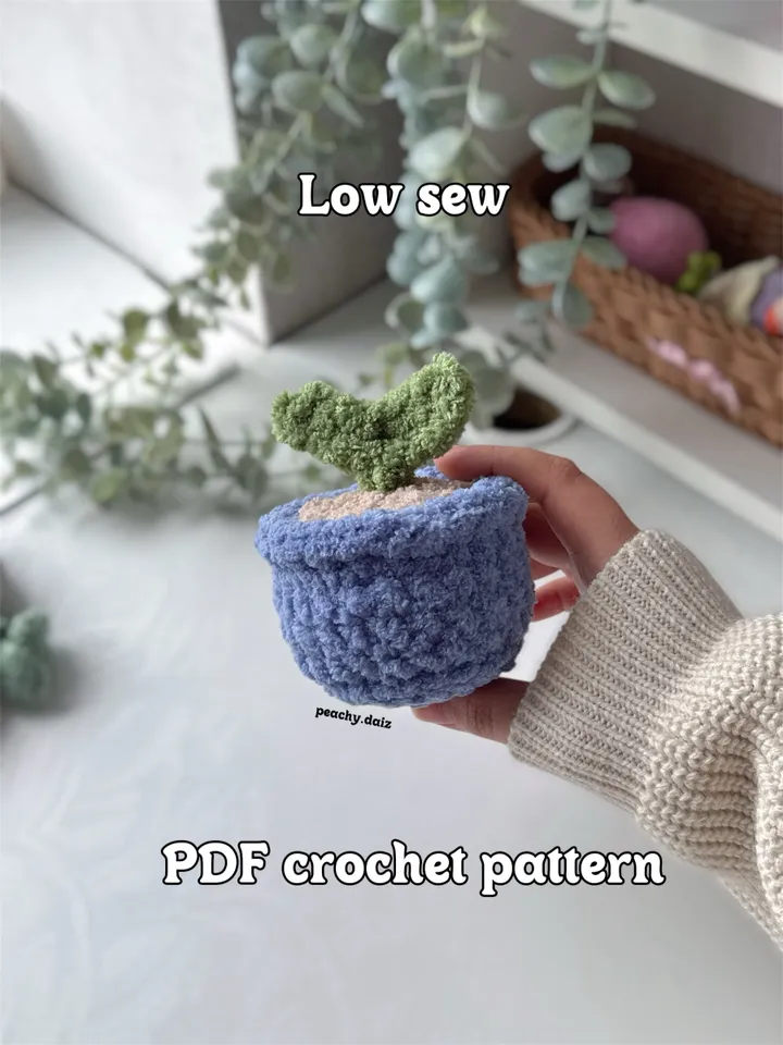 crochet pattern small potted sprout LOW SEW, crochet plants, low sew pattern, cute plush toys crochet