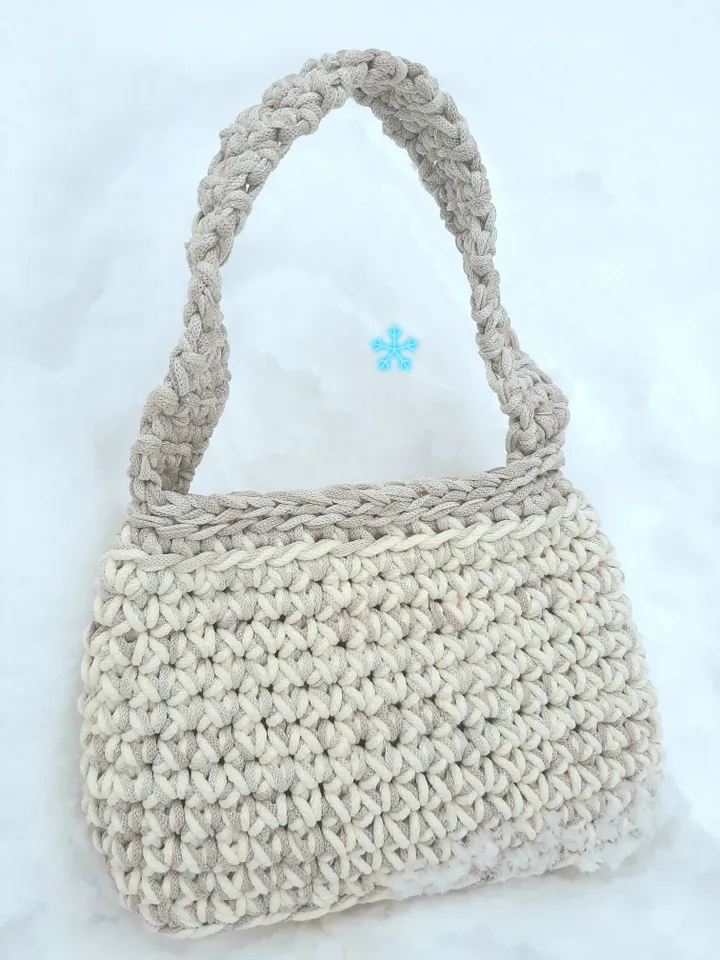 Crochet white Sequined Bag