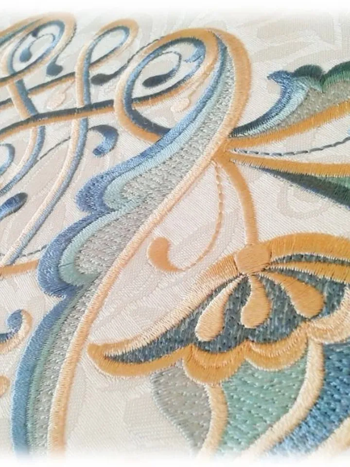 "Drop" is a set of designs for an embroidery machine.