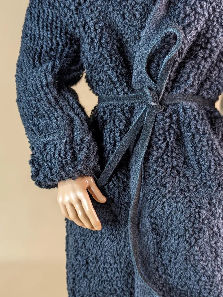 Navy blue terry bathrobe with a hood for 13 inch fashion male doll (FR Homme, Poppy Parker, Adonis)