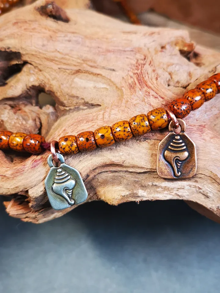 Gandhanra Handmade Mala Counter, Divine Conch Pendant, Prayer Beads Accessories,Made of Cold Iron