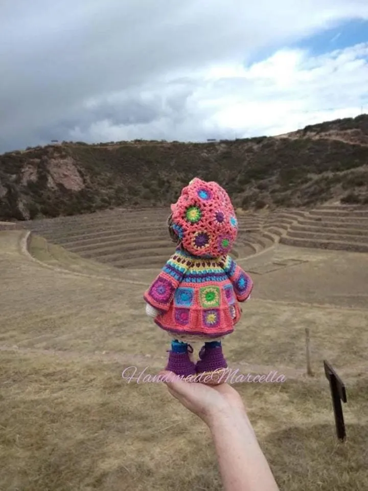 Zoey Doll β Hippie Amigurumi Doll 32 cm β Articulated Crochet Doll β Handmade Cotton Collectible β Boho Gift β By HandmadeMarcella