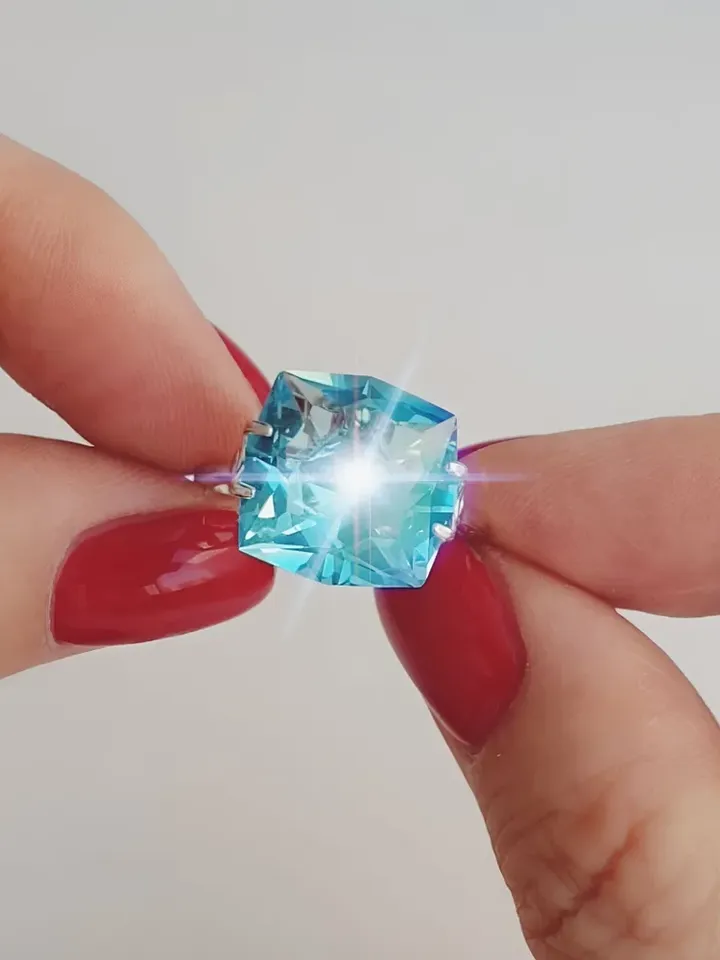 Women's ring silver 925 with topaz