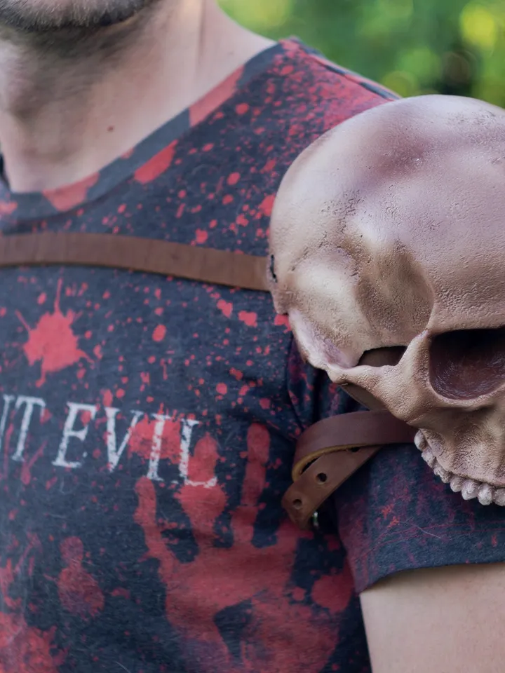 Skull Pauldrons, Human Skull Shoulder Pads, Fantasy Armor, Cosplay Armor, Celtic Leather Armor, Viking Armor, Larp Armor