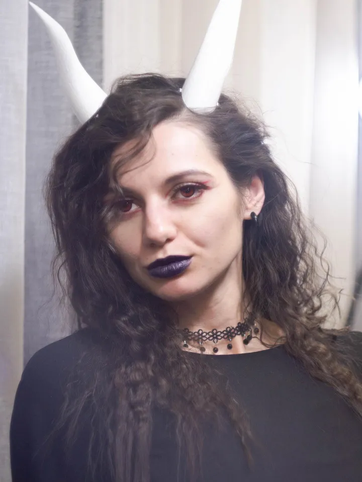 Demon Horns, White Devil Horns, Glow in the Dark Accessories, Horns Headband, Fantasy Cosplay Horns for Halloween