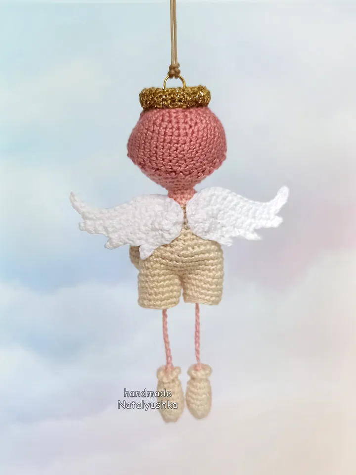 Christmas Angel boy with heart, Keychain, Little crochet Angel, Christmas gift
