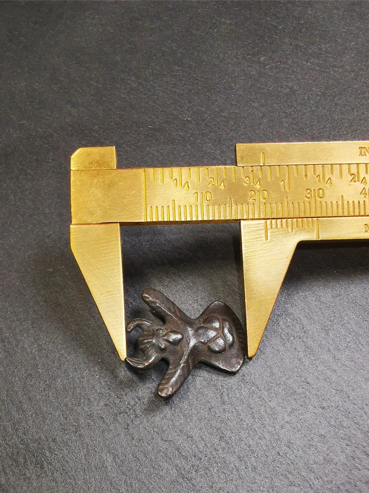 Gandhanra Antique Tibetan Buddhist Amulet Pendant,Garuda,Garula,Suparna,Golden-winged Bird,Made of Thokcha, 0.79"