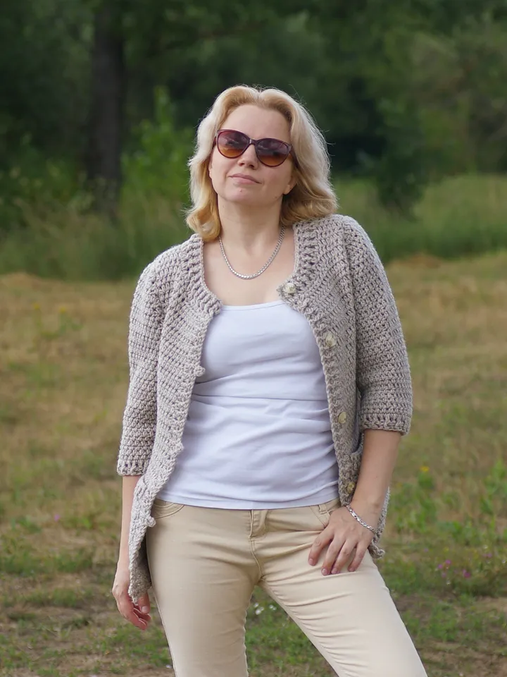 Women's Jacket Jacqueline Simple Crochet Pattern