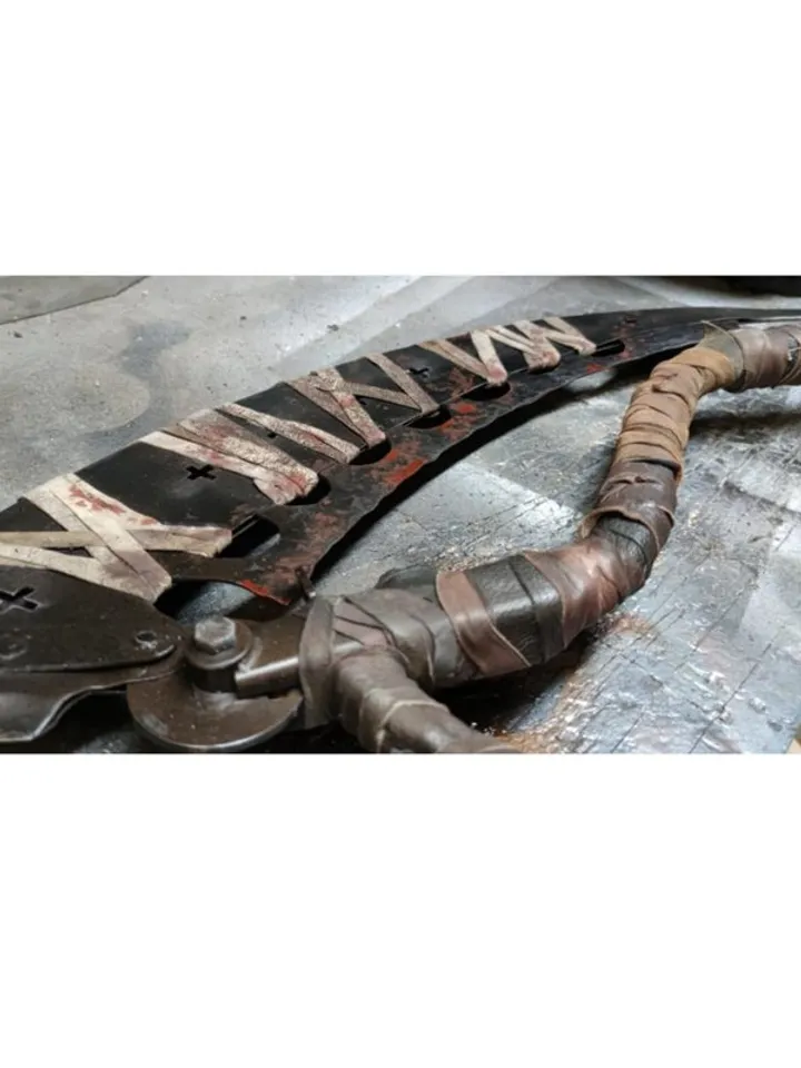 Bloodborne Scythe - Burial Blade - Folding Scythe - Bloodborne - cosplay weapon