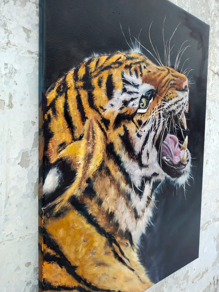Oil painting Tiger on black background Minimalistic wild animal Wallart on canvas