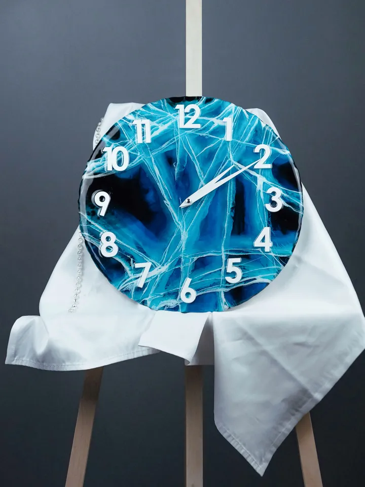 wall clock "Ice of Baikal"
