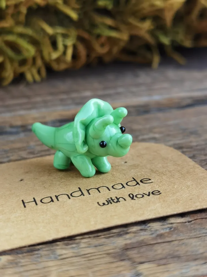 DINOSAUR ORNAMENTS Dinosaur figurine Glass dinosaur decor Miniature Dinosaur gift Dino figurine Glass figurines Tiny glass animals Terrarium