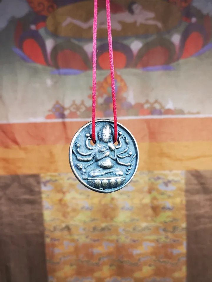 Gandhanra Old Tibetan Buddha Statue Pendant,Usnisa Vijaya,Victory Dharani,1.4"