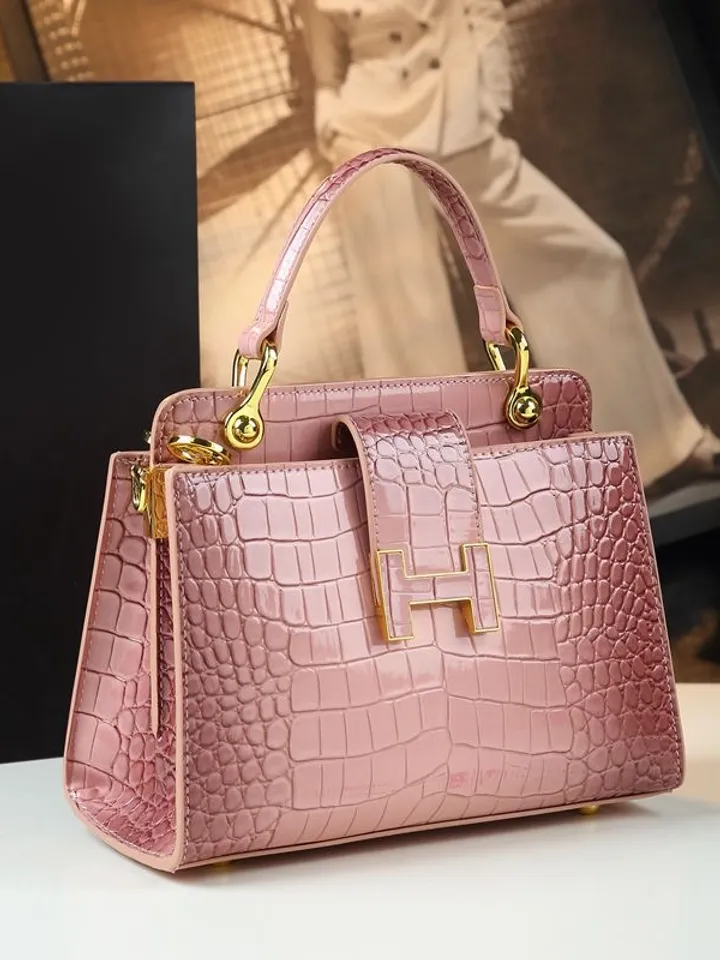 Celestia Classic Carryall – Sophisticated Vegan Leather Handbag