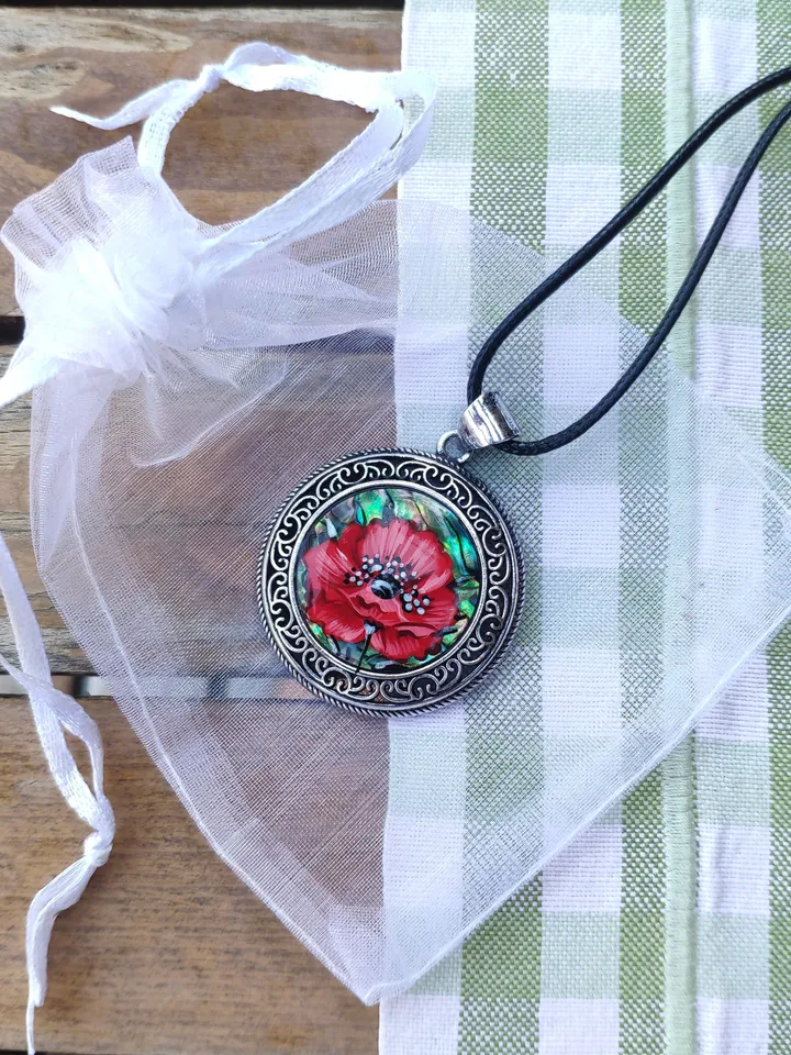 Pearl pendant necklace: Exquisite Red Poppy on Heliotis Pearl Pendant featuring an intricate openwork frame • Elegant red floral necklace