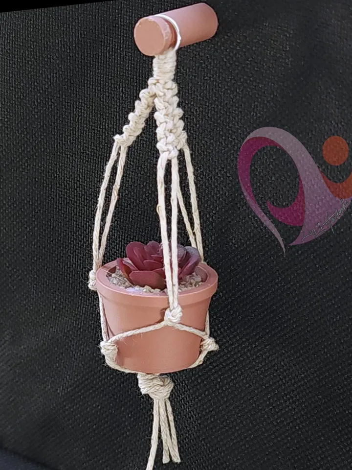Mini Macrame Plant Magnet Tiny Succulent Fridge Magnet Boho Locker Decor Cute Gift for Plant Lovers Cubicle Decoration
