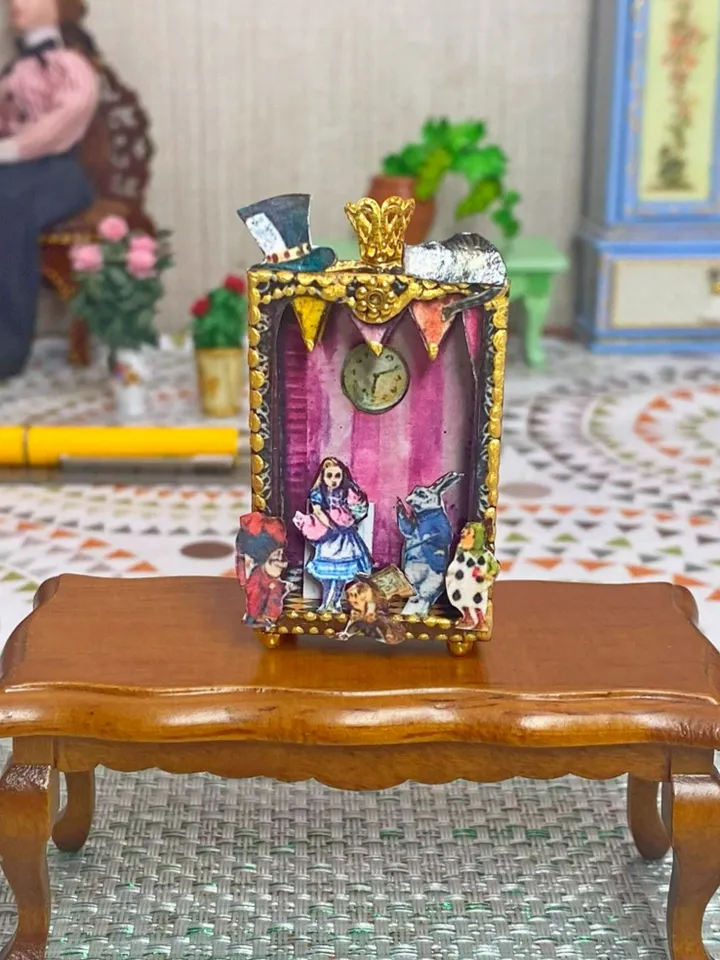 DIGITAL DOWNLOAD FOR PRINT. TUTORIAL.Video master class on creating a puppet theater.1:12