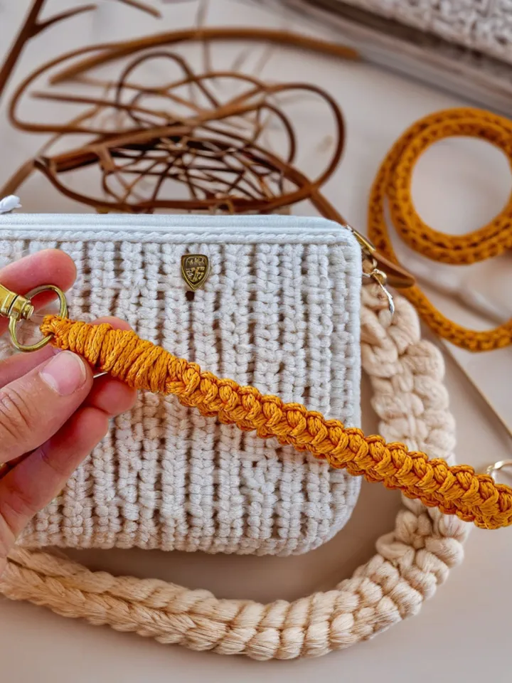 Crochet Purse Handle Pattern PDF โ Beginner-Friendly Wallet & Crochet Bag Strap Design Tutorial