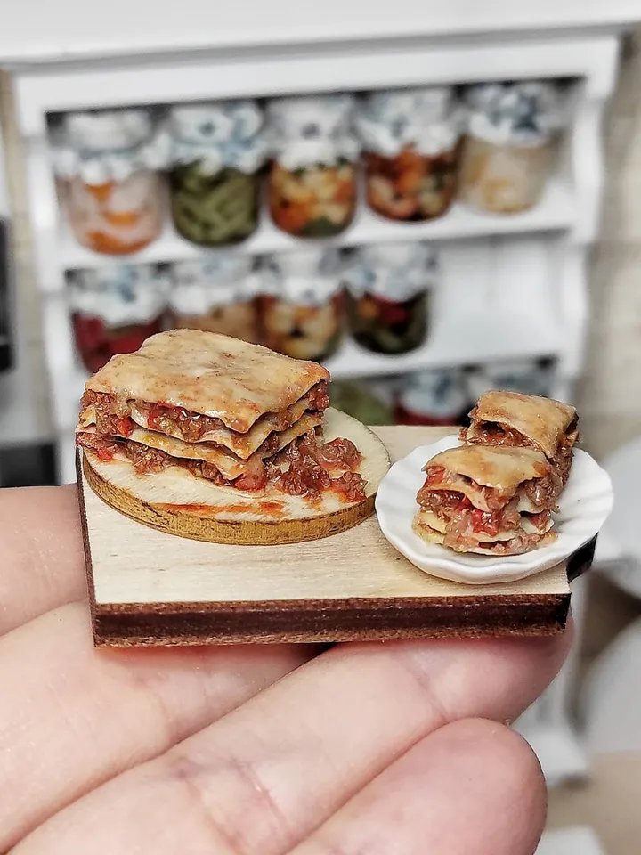 Realistic miniature 1 12 - Miniature food - Dollhouse Lasagna - dollhouse miniature - mini food - food for dolls