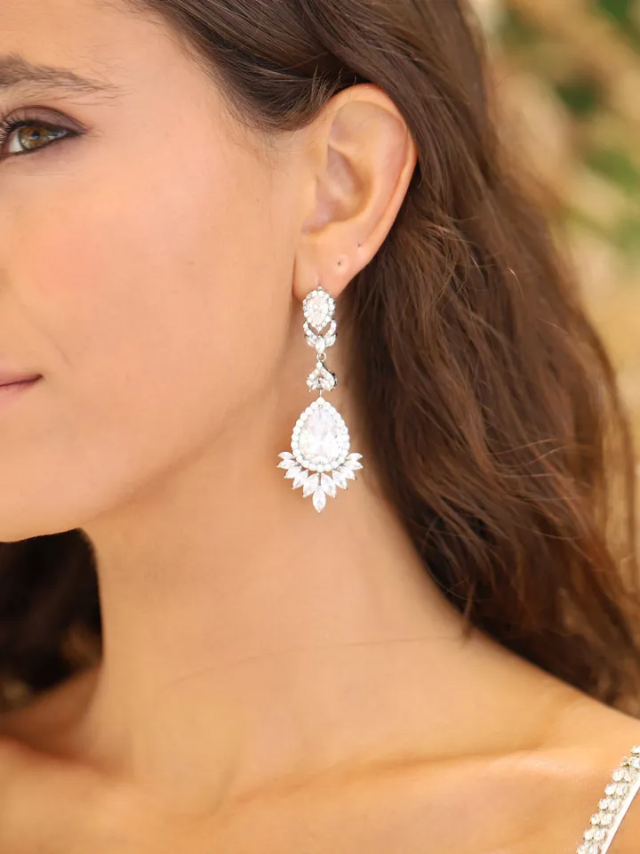 Art Deco Wedding Earrings, Long Chandelier Statement Silver Bridal Earrings, Gatsby Earrings, Vintage Swarovski Crystal Statement Jewelry