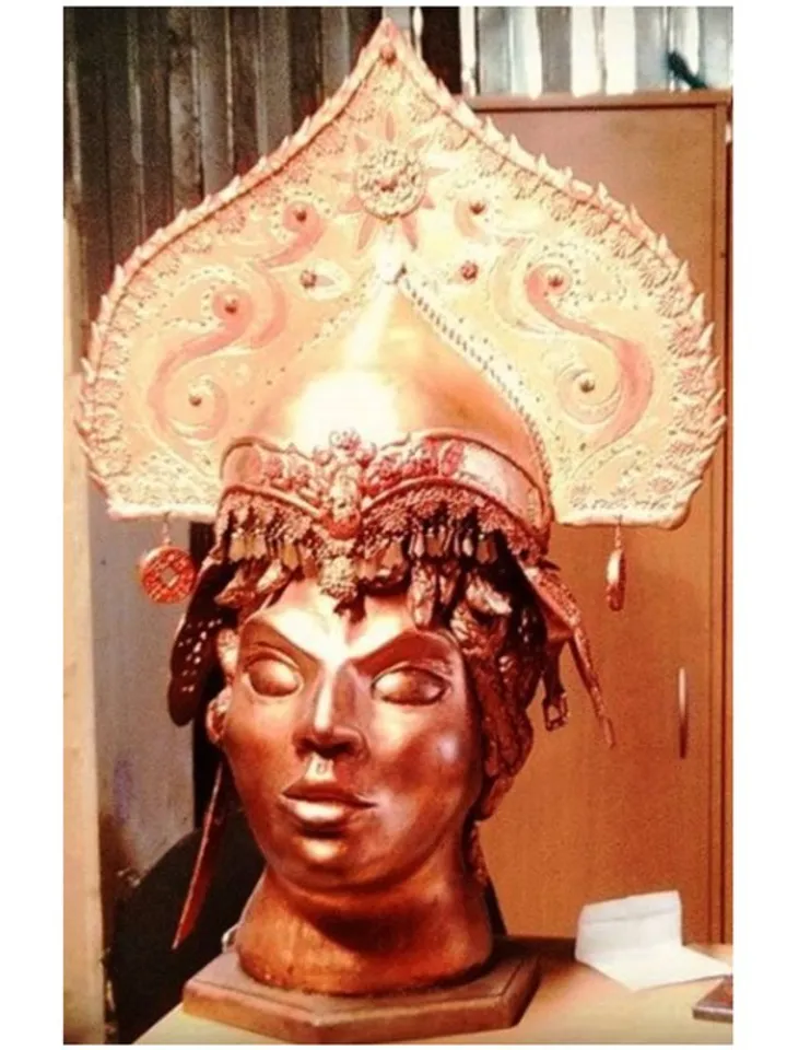 Kokoshnik - Russian - tiara - Slavic - Vasilisa the Beautiful - accessory for -