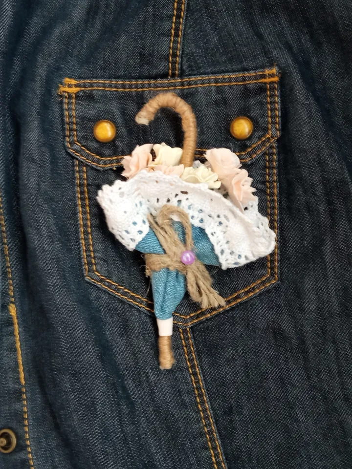 Denim umbrella brooch on pin/ handmade jeans brooch/ textile jewellery/women's accessories/jeans jewellery/gift for her