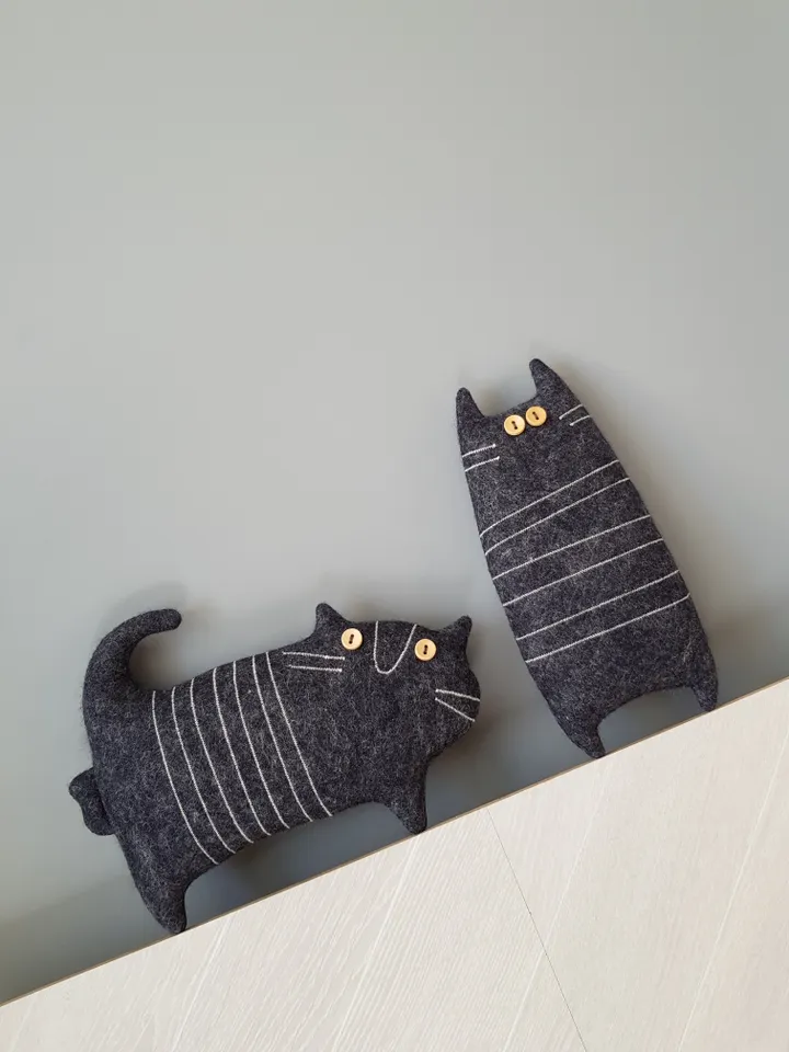 Black Cat Sewing Pattern PDF, Tutorial in English, Felt animal Pattern, felt doll sewing diy, Halloween doll PDF