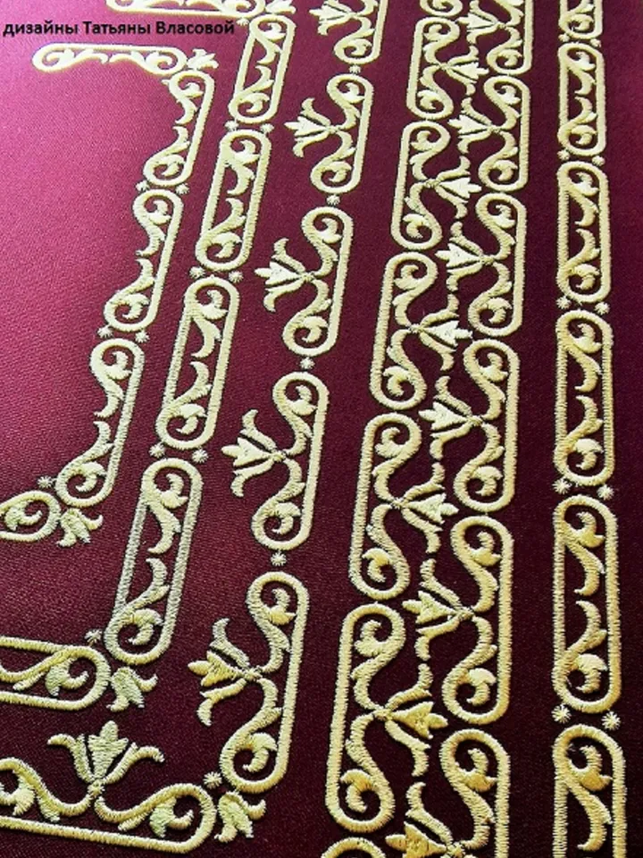 A universal set of ornaments